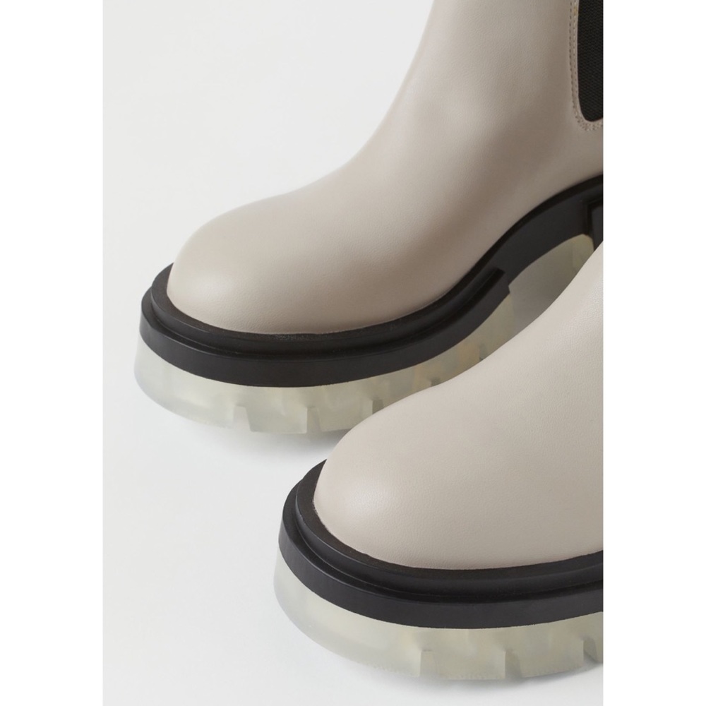 H&M Chelsea Boot - Picture 4 of 13